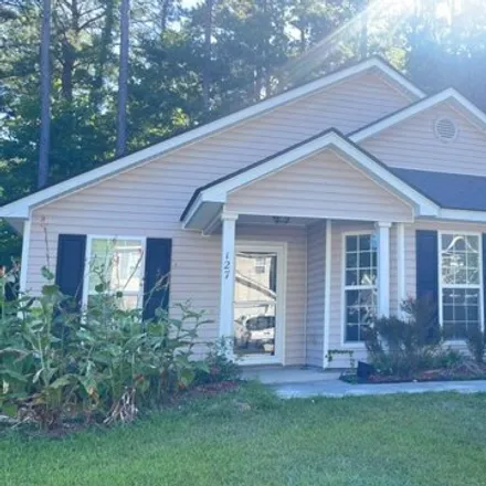 Rent this 3 bed house on 127 Trickle Dr in Summerville, South Carolina