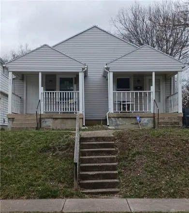 Buy this 2 bed house on 157 Pointview Avenue in North Riverdale, Dayton