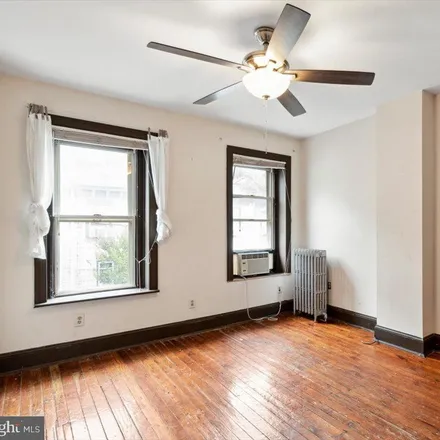 Image 7 - 4873 Ogle Street, Philadelphia, PA 19127, USA - Townhouse for sale