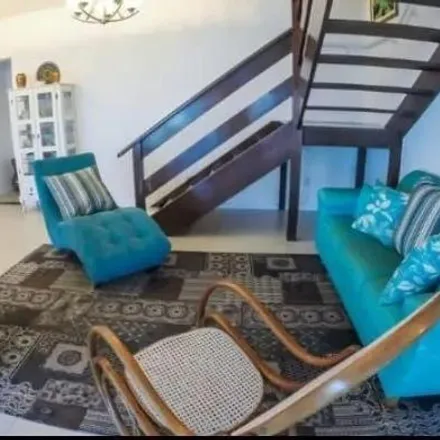 Buy this 6 bed house on Servidão Luciano Garcia (02) in Servidão Arthur Luciano Garcia, Ingleses do Rio Vermelho