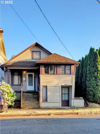 Image 1 - The Perlene, 1910 Southeast 11th Avenue, Portland, OR 97214, USA - House for sale