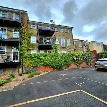 Image 5 - Broad Street, Hay on Wye, HR3 5DB, United Kingdom - Apartment for rent