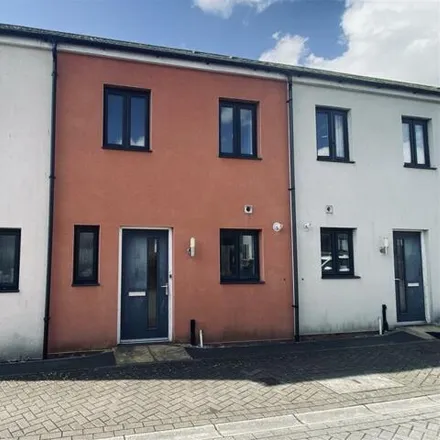 Buy this 2 bed townhouse on 14 Centenary Road in Plymouth, PL1 4SY