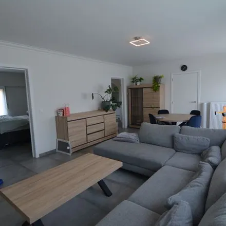 Rent this 3 bed apartment on Lokerenstraat 54 in 2300 Turnhout, Belgium