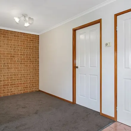 Rent this 2 bed townhouse on Alexandra Street in East Albury NSW 2640, Australia