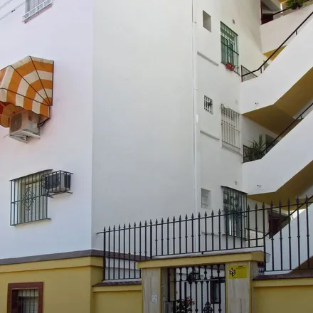 Image 7 - Calle Manzana, 4, 41009 Seville, Spain - Apartment for rent