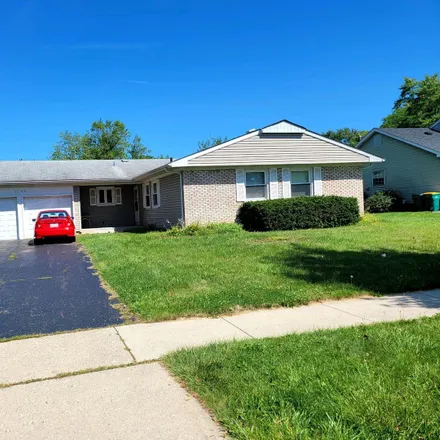 Rent this 3 bed house on 1133 Ivy Hall Lane in Buffalo Grove, Lake County