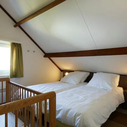 Rent this 3 bed apartment on Leopold II-laan 3 in 8670 Koksijde, Belgium