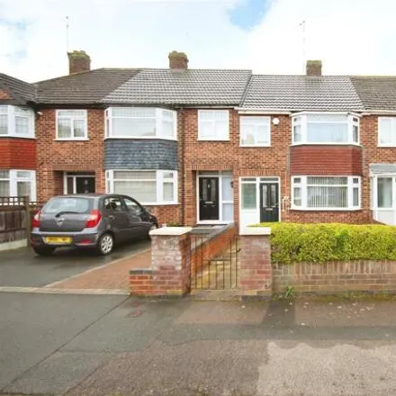 Buy this 3 bed townhouse on 18 Hall Brook Road in Coventry, CV6 2GU