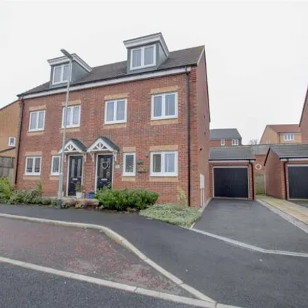Buy this 3 bed duplex on Pikewell Close in Flint Hill, DH9 9EZ