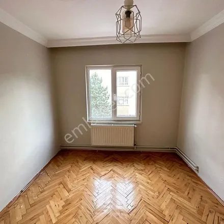 Rent this 3 bed apartment on Büyük Anadolu Eczanesi in Cumhuriyet Caddesi, 06145 Pursaklar
