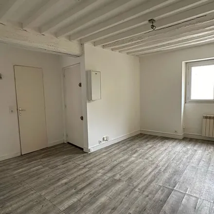Rent this 1 bed apartment on 22 Rue du Vieil Abreuvoir in 78100 Saint-Germain-en-Laye, France