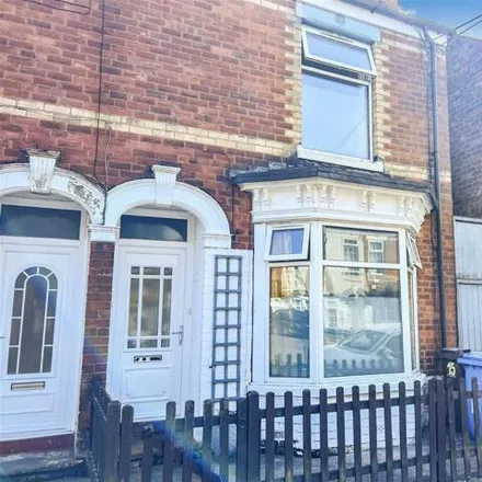 Buy this 2 bed house on Sidmouth Street in Hull, HU5 2JP