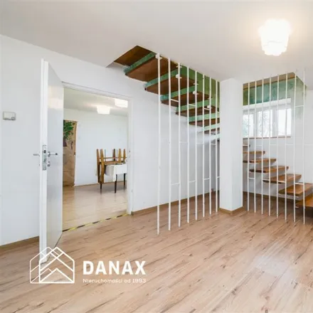 Buy this studio house on Alfreda Dauna 58 in 30-629 Krakow, Poland