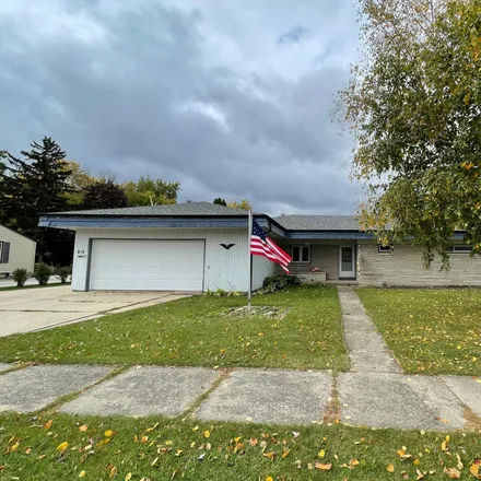 Image 1 - 818 Warsaw Street, Menasha, WI 54952, USA - House for sale