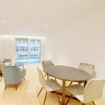 Image 3 - Jubilee Walk, London, WC1X 0BF, United Kingdom - Apartment for rent