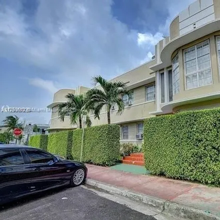 Rent this studio condo on 1455 Michigan Avenue in Miami Beach, FL 33139