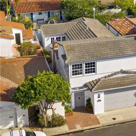 Buy this 2 bed house on 214 Via Graziana in Newport Heights, Newport Beach
