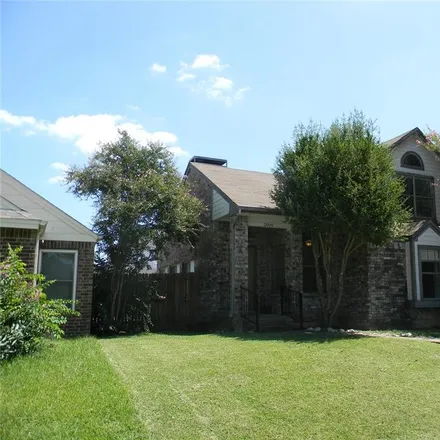 Image 2 - 2009 Feather Lane, Lewisville, TX 75077, USA - House for rent