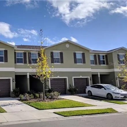 Rent this 3 bed townhouse on 12918 Utopia Gardens Way in Hillsborough County, FL 33578