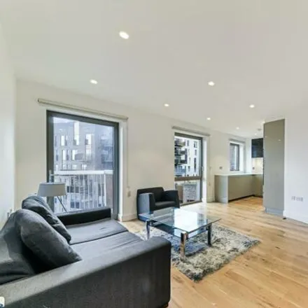 Rent this 1 bed apartment on Newham Way in London, E16 1YT
