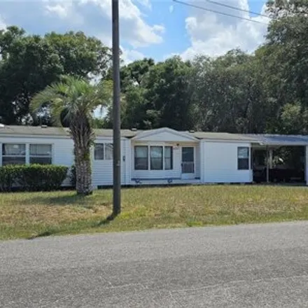 Buy this studio apartment on 16750 SE 102nd Court Rd in Summerfield, Florida