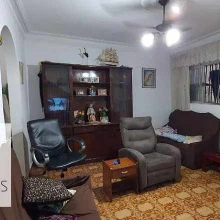 Buy this 2 bed house on Rua Xavier Pinheiro in Encruzilhada, Santos - SP