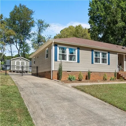 Image 1 - 1012 McLaughlin Drive, Parkview East, Charlotte, NC 28212, USA - House for sale