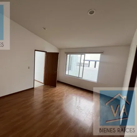 Rent this studio apartment on Calle Acceso Probosque in Fraccionamiento Vitrales, 16600 Metepec