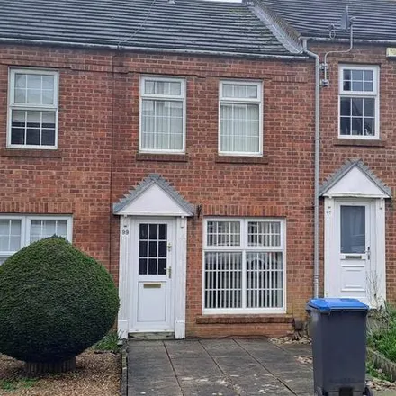 Rent this 2 bed townhouse on 65 Queens Road in Hinckley, LE10 1EE