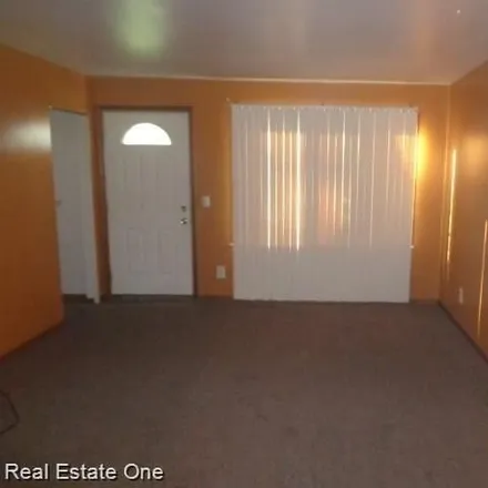 Image 5 - 5179 Weddel Street, Dearborn Heights, MI 48125, USA - House for rent