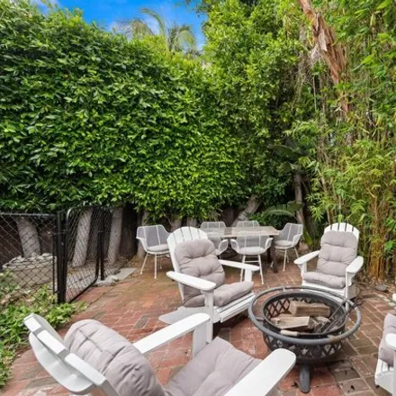 Image 2 - 8869 Cynthia Street, West Hollywood, CA 90069, USA - House for rent