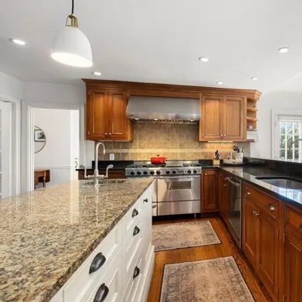 Image 5 - 289 Willis Rd, Sudbury, Massachusetts, 01776 - House for sale