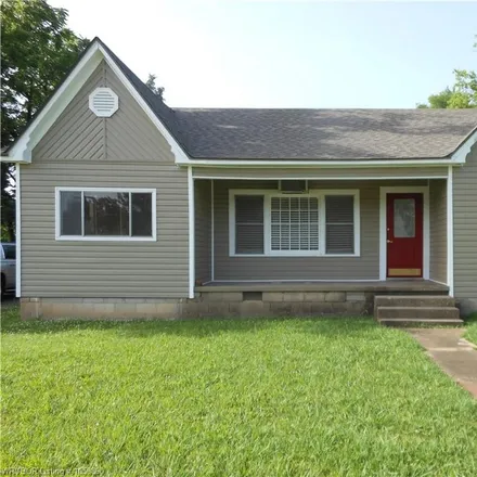 Buy this 3 bed house on 4017 Newlon Road in Oak Park, Fort Smith