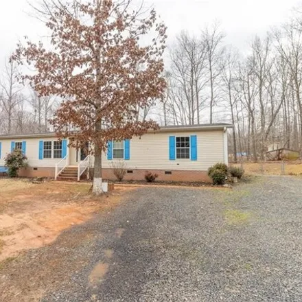 Buy this studio apartment on 183 Austin Lane in Rockingham County, NC 27357