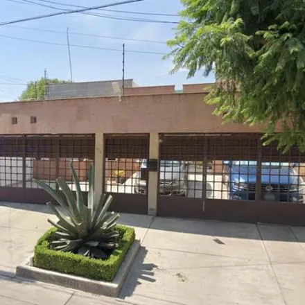 Buy this 4 bed house on Calle J. Joaquín Fernández Lizardi 167 in 53100 Naucalpan de Juárez, MEX