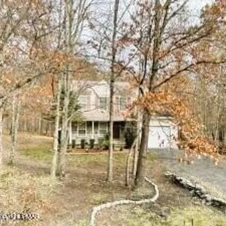 Image 1 - 11 Wickes Road, Lehman Township, PA 18324, USA - House for sale