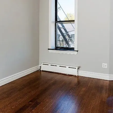 Rent this 3 bed apartment on 320 East 19th Street in New York, NY 10003
