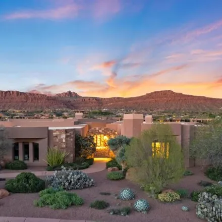 Buy this 4 bed house on Entrada at Snow Canyon Country Club in Chaco Trail, Saint George