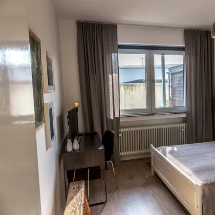 Rent this 1 bed apartment on Gladbacher Straße 68 in 40219 Dusseldorf, Germany