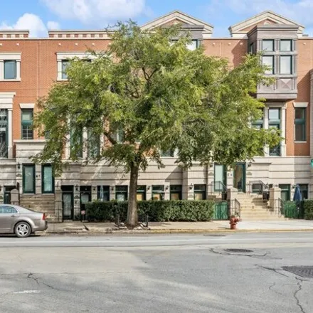 Buy this 2 bed condo on 2036-2040 North Sedgwick Street in Chicago, IL 60614