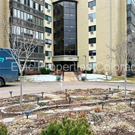Rent this 2 bed condo on 3 in East Linvale Place, Aurora