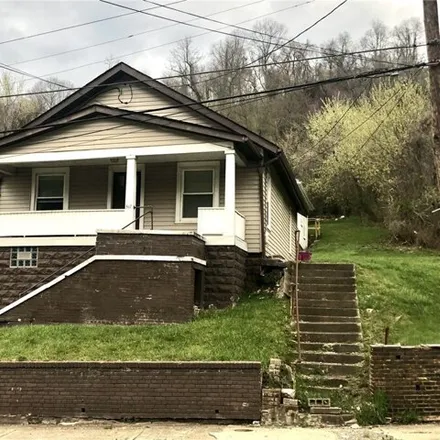 Buy this 2 bed house on 397 Pennsylvania Avenue in Weirton, WV 26062
