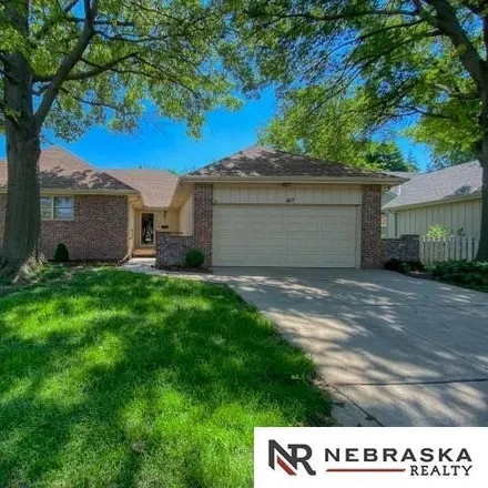Buy this 2 bed house on 923 South 118th Plaza in Omaha, NE 68154