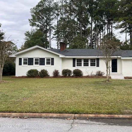 Buy this 3 bed house on 3232 Sunset Avenue in Farmville, Pitt County