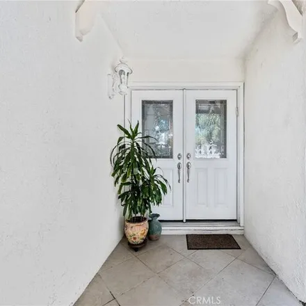 Image 7 - Alley 79726, Los Angeles, CA 91405, USA - House for sale