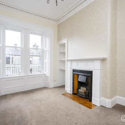 Image 4 - 33 Comely Bank Street, City of Edinburgh, EH4 1AW, United Kingdom - Apartment for rent
