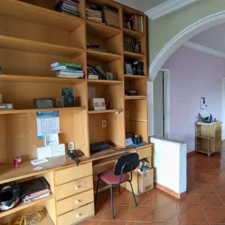 Buy this 4 bed house on Rua Moingó in Eldorado, Contagem - MG