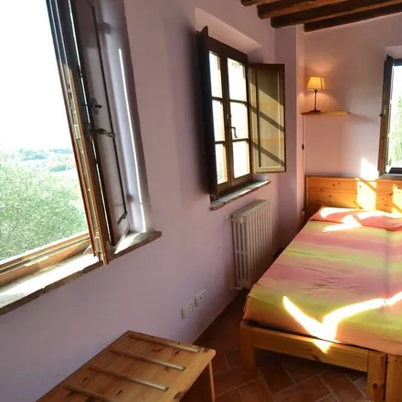 Rent this 3 bed house on Asciano in Poggiolo, Viale Primo Maggio