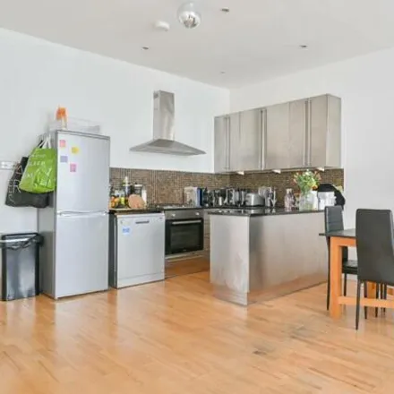 Image 4 - 5 Berners Street, East Marylebone, London, W1T 3LE, United Kingdom - Apartment for sale